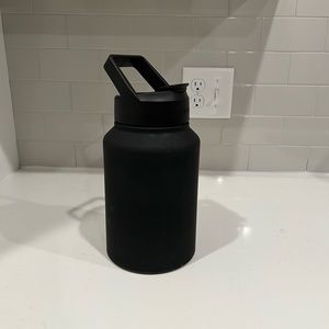 Black stainless HydroJug 64oz